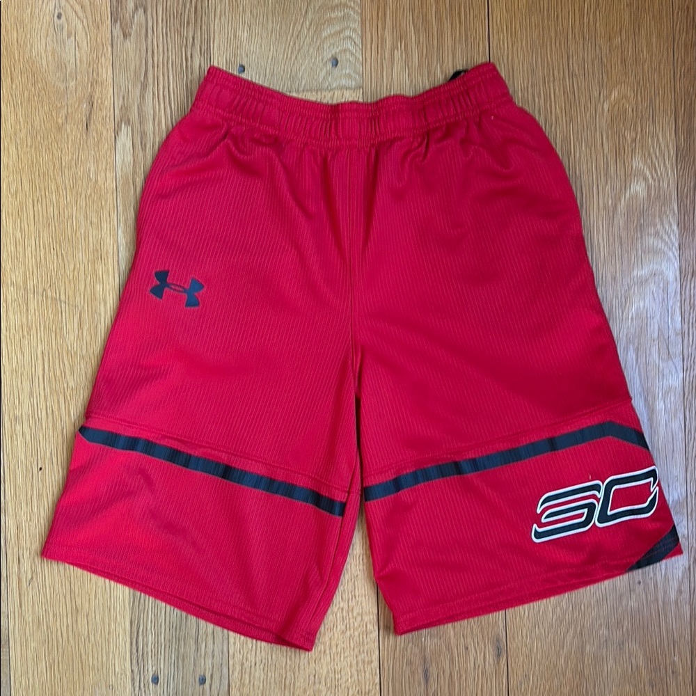 Under Armour Boys L , Red Athletic Shorts
